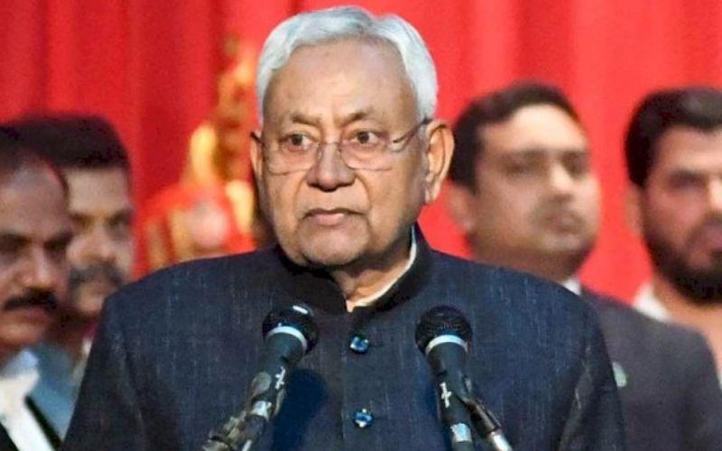 नीतीश ने सौंपा राज्यपाल को इस्तीफा, 10वीं बार सीएम पद की शपथ लेने की तैयारी, गांधी मैदान में होगा शपथ ग्रहण समारोह